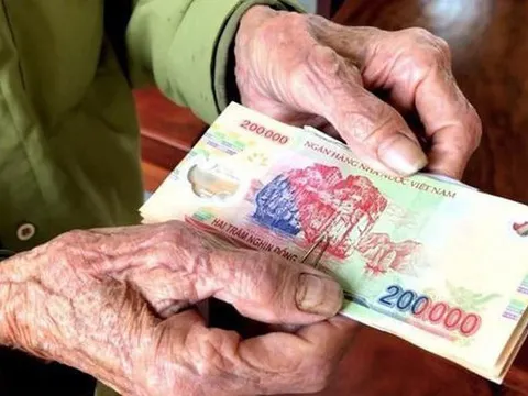 Đề xuất tăng lương hưu 15%, Bộ Tài chính nói gì?