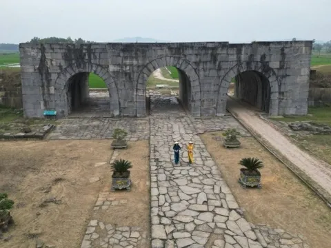 Thanh Hóa “cấm cửa” 3 năm nhà thầu Hà Nội vì gian lận hồ sơ
