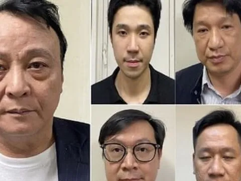 Hôm nay, Chủ tịch Tân Hoàng Minh và con trai hầu toà