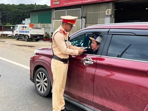 Kỷ luật Phó Chánh văn phòng tỉnh Lâm Đồng vi phạm nồng độ cồn