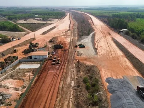 Cấp nhiên liệu cho sân bay Long Thành qua đường ngầm 21 km