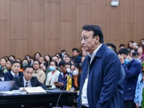 Chủ tịch Tân Hoàng Minh: 'Lúc này đọng lại trong tôi là sự ân hận, nuối tiếc'