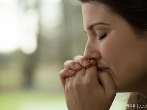 Bố mẹ đẻ ‘trọng nam khinh nữ’ cho tôi làm con nuôi gia đình khác, 22 năm sau đề nghị tôi nhường ngôi nhà của bố mẹ nuôi cho em trai