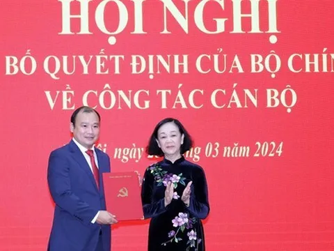 Bộ Chính trị điều động, bổ nhiệm nhân sự mới