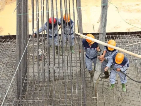 Đốc thúc tiến độ triển khai công trình đường dây 500kV mạch 3