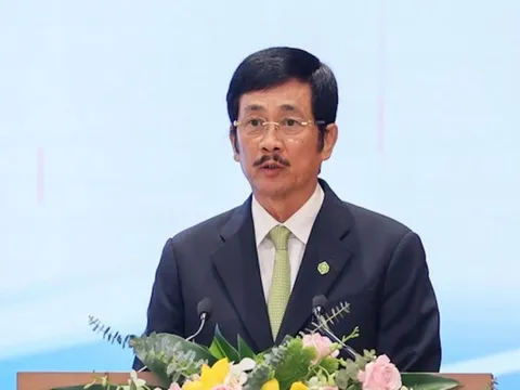 Dù đã 'tuột' mất 400 triệu cổ phiếu NVL sau 2 năm, nhóm cổ đông liên quan ông Bùi Thành Nhơn tiếp tục bị bán giải chấp và đăng ký bán thêm hàng triệu cổ phần của Novaland