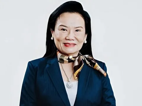 Đằng sau việc nữ Chủ tịch Tập đoàn Hoa Lâm rời ghế 'phó tướng' VietBank