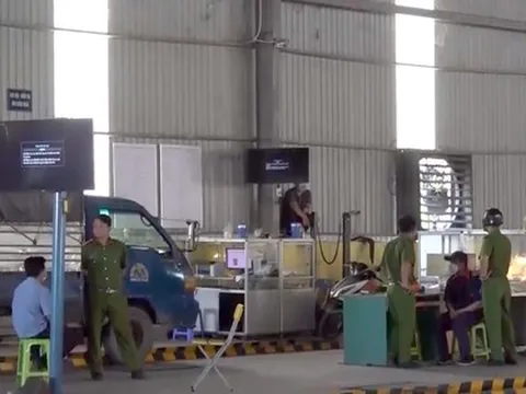 Lập 5 trung tâm đăng kiểm chung chi hằng tháng cho lãnh đạo Cục