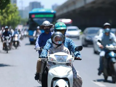 Chuyên gia lý giải nguyên nhân đợt nắng nóng đầu tiên ở miền Bắc đến sớm bất thường