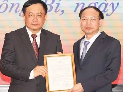 Điều động, chỉ định một Tổng Biên tập giữ chức Bí thư Thành ủy