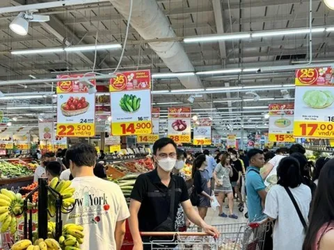 Vì sao giá hàng hoá, dịch vụ ở Hà Nội đắt đỏ ?