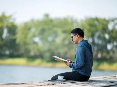 Bước sang tuổi 35, tôi nhận ra: Những thứ ĐẮT GIÁ nhất đều MIỄN PHÍ, ai không biết đừng trách vì sao nghèo cả đời, luôn sống trong đau khổ