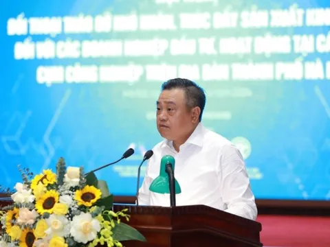 Chủ tịch Hà Nội cam kết tháo gỡ khó khăn cho doanh nghiệp