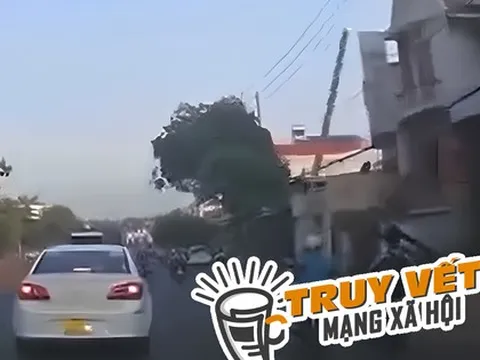 CLIP: Thực hư thanh sắt từ "trên trời rơi xuống" trúng người đi đường