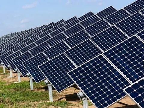 Chân dung Hainan Drinda - công ty Trung Quốc muốn rót 450 triệu USD vào Nghệ An làm pin năng lượng mặt trời