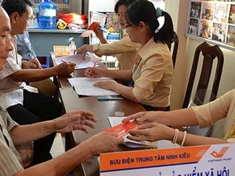 Nghỉ hưu trước tuổi theo tinh giản biên chế cần điều kiện gì?