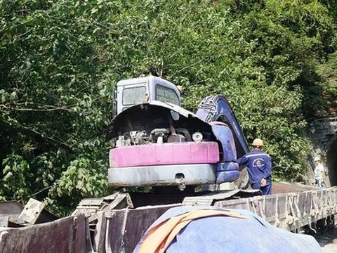 Dự kiến 18 giờ hôm nay (21-4) thông hầm đường sắt ở đèo Cả