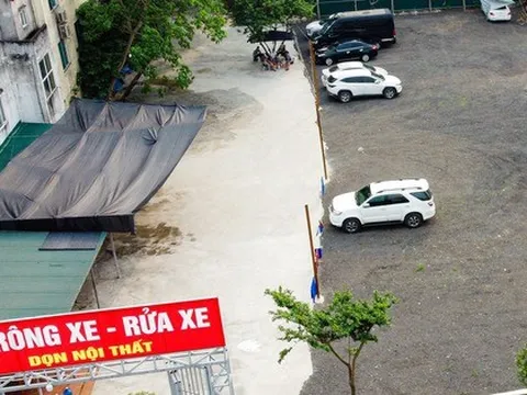 VIDEO: Khu "đất vàng" bị hô biến thành bãi xe trái phép