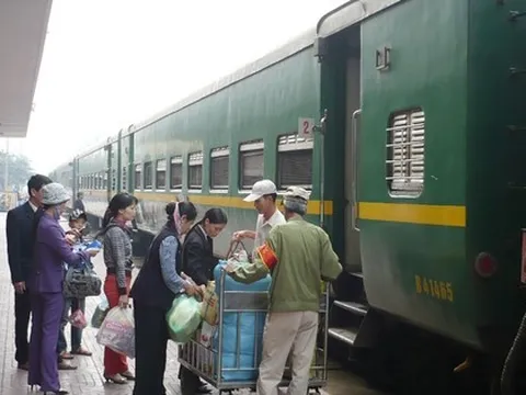 Vé tàu từ Hà Nội đi các tỉnh, thành dịp 30/4-1/5 tăng cao nhất 6%