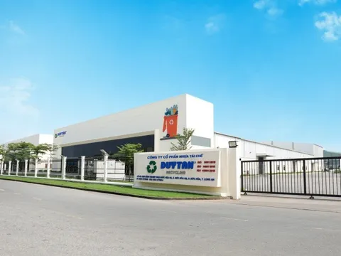 Chuyện kinh doanh của đại gia ngành nhựa hàng đầu Việt Nam: Ông Trần Duy Hy còn lại gì sau khi bán 70% cổ phần nhựa Duy Tân cho SCG?