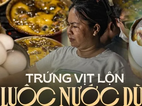 Bán hột vịt lộn mua được nhà: Cửa tiệm mỗi ngày bán hơn 1.000 trứng, bí quyết từ việc luộc bằng nước dừa và làm muối tiêu xay nhuyễn "không đụng hàng"