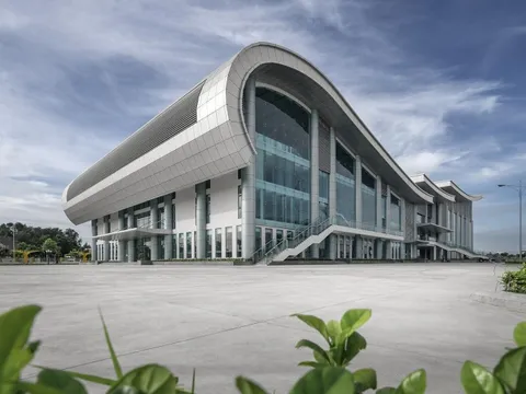 Hành trình 22 năm đổi mới và kiến tạo giá trị bền vững của nhôm Việt Dũng