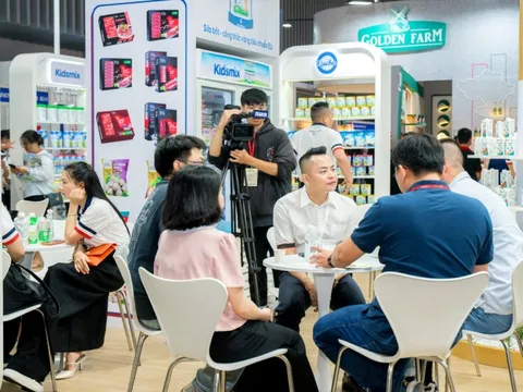 Nhất Lâm thương thảo với hơn 300 đối tác tại Food & Hotel 2024