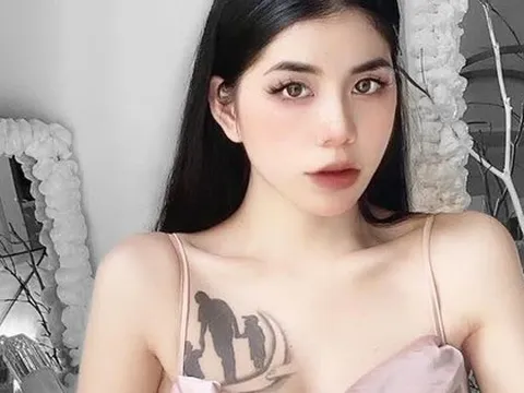 Phú bà giới livestream tiết lộ bị chồng lừa vào cảnh "mẹ kế hơn con chồng chỉ 5 tuổi", vì sao nghe xong thấy thương hơn là giận?