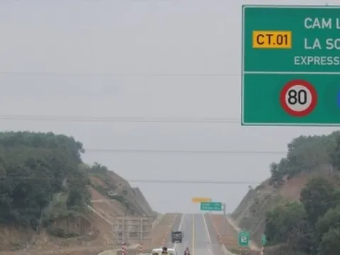 Phê duyệt chủ trương mở rộng 65km cao tốc La Sơn - Hòa Liên