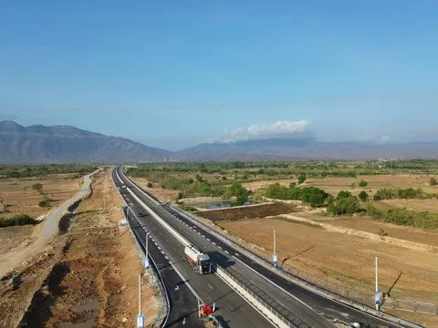 Khánh thành cao tốc hơn 8.000 tỷ đồng, từ TP. HCM đi Nha Trang chỉ còn 5 tiếng di chuyển