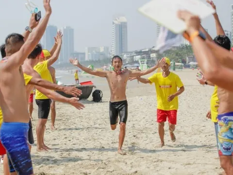 Đà Nẵng rộn ràng với mùa du lịch biển