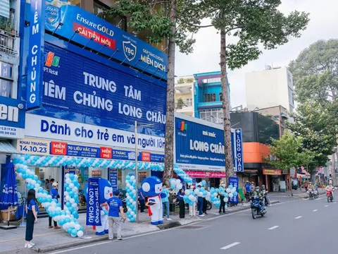 "Nói chung là để Long Châu lo": Sau chuỗi nhà thuốc và trung tâm tiêm chủng, "gà đẻ trứng vàng" của FPT Retail sắp mở dịch vụ thay người trẻ chăm sóc cha mẹ