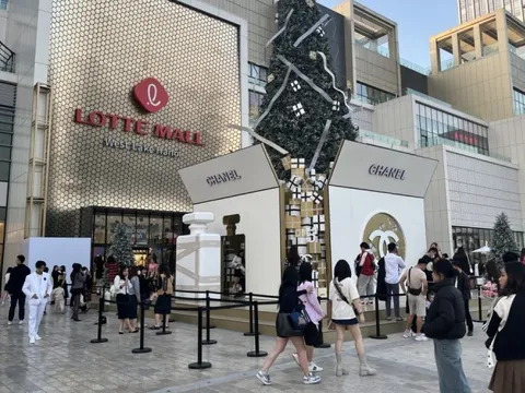 Tận dụng 'cơn sốt Hanllyu', một trung tâm thương mại chỉ mất 122 ngày để doanh thu vượt 1.800 tỷ đồng