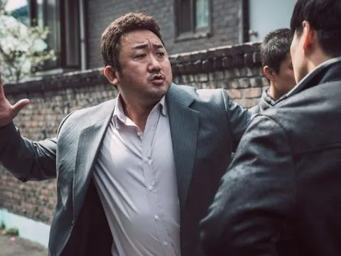 Sao nam diễn đỉnh tới mức 8 năm chưa từng thất bại, kiếm 26 nghìn tỷ phòng vé khiến ai nghe cũng sốc