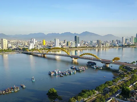 GDP bình quân (PPP) Việt Nam từng chưa bằng 1/2 Philippines, 1/3 Indonesia, mất 21 năm vượt Philippines, còn Indonesia thì sao?