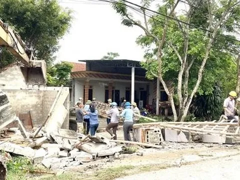 Một xã tại Quảng Bình có 30 hộ dân tự nguyện hiến đất làm đường