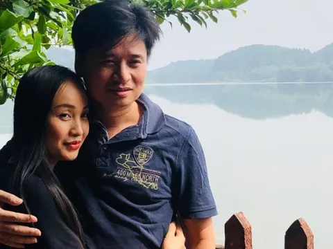 Cặp vợ chồng đều là NSND: Chàng nhận bao tải thư, nàng nhiều người săn đón vẫn hạnh phúc, êm ấm 20 năm