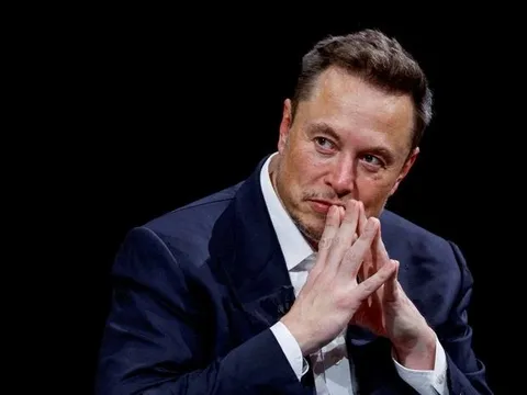 Elon Musk lại cho ‘nguyên team’ 500 người ‘bay màu’ lúc nửa đêm, nhân viên Tesla ca thán: ‘làm việc bây giờ không khác gì chơi Squid Game phiên bản đời thực’