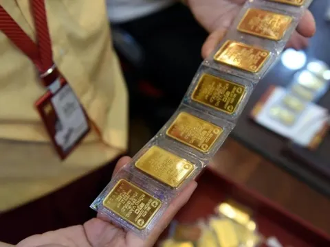 Thủ tướng: Thanh, kiểm tra ngay thị trường và DN kinh doanh vàng miếng