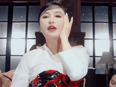 Đã lên chức bà ngoại, vợ đại gia Sài Thành vẫn đam mê hoá thành Jennie BLACKPINK: Ngày nhảy 6 tiếng, tự nhận chi tiền quay MV là “cố chấp"