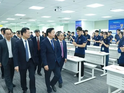 Việt Nam muốn thành trung tâm toàn cầu về nhân lực bán dẫn