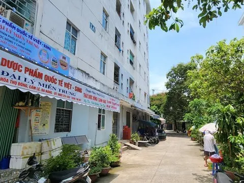 Một học sinh lớp 6 rơi lầu chung cư sau tin nhắn “con tự tử”