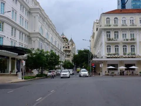 Cuộc cạnh tranh của các nhãn hàng xa xỉ trên con phố Sài Gòn lọt top 15 tuyến đường có giá thuê đắt đỏ nhất thế giới: "Nhiều thương hiệu muốn vào Việt Nam chỉ biết đứng nhìn"