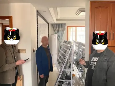 Đầu tư 4.600 điện thoại, 4 tháng sau kiếm được tận 10 tỷ: Người đàn ông tưởng "ngon ăn", ai ngờ lại đi tù