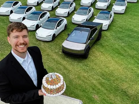 YouTuber 26 tuổi tặng 26 chiếc ô tô cho người theo dõi nhân dịp sinh nhật, ai trúng có thể đổi thành tiền mặt cao nhất hơn 3 tỷ đồng