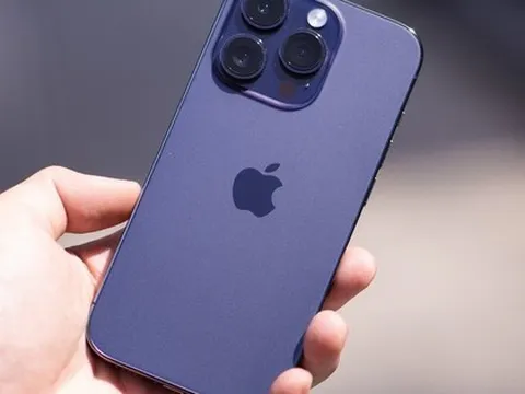 Giảm giá gần cả chục triệu, đây là mẫu iPhone đang "cháy hàng", đáng mua hơn cả iPhone 15