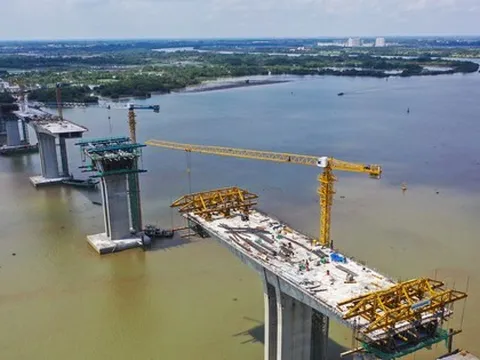 Cầu lớn nhất đường Vành đai 3 nối TPHCM với Đồng Nai dần rõ hình hài