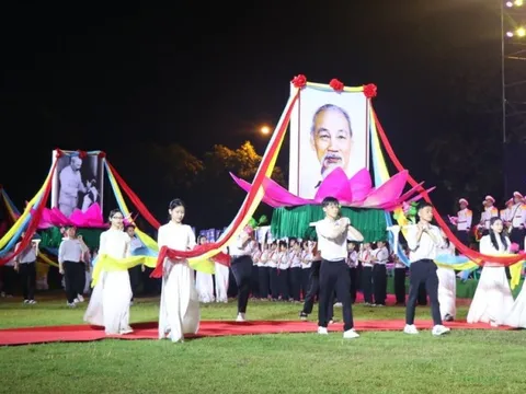 Long trọng khai mạc Lễ hội Làng Sen năm 2024