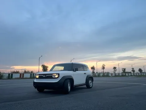 Người dùng Việt rủ nhau “dậy sớm để đặt cọc VF 3 thành công”