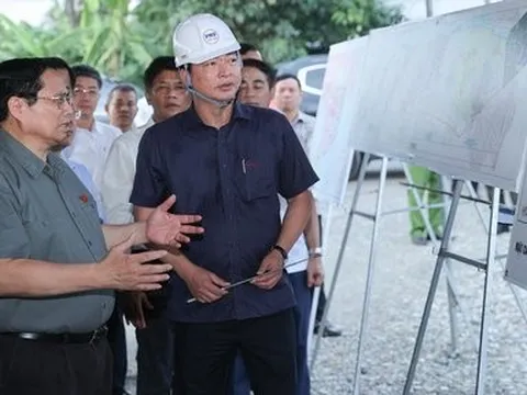 Thủ tướng: Sớm giải quyết nguồn vật liệu cho cao tốc Châu Đốc-Cần Thơ-Sóc Trăng